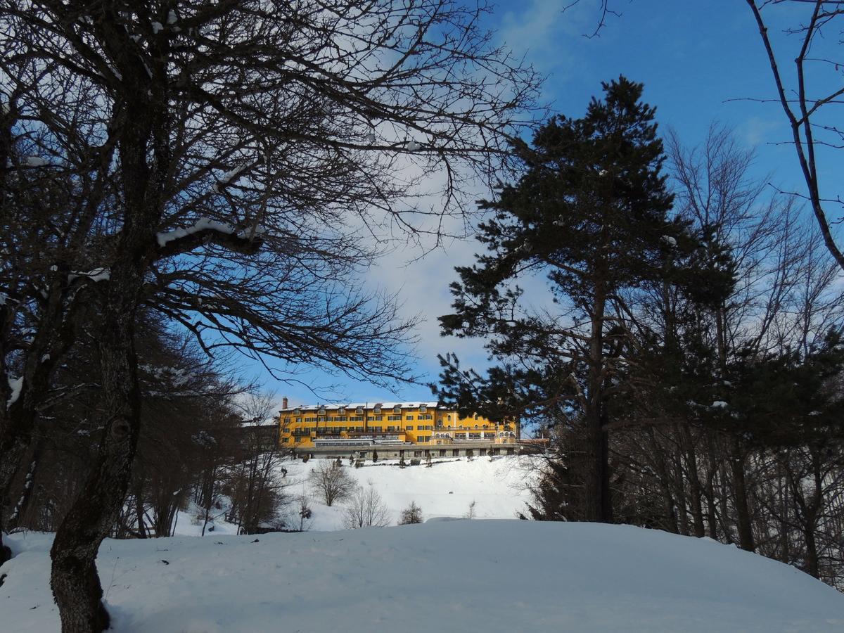 Grand Hotel Astoria Lavarone Eksteriør bilde
