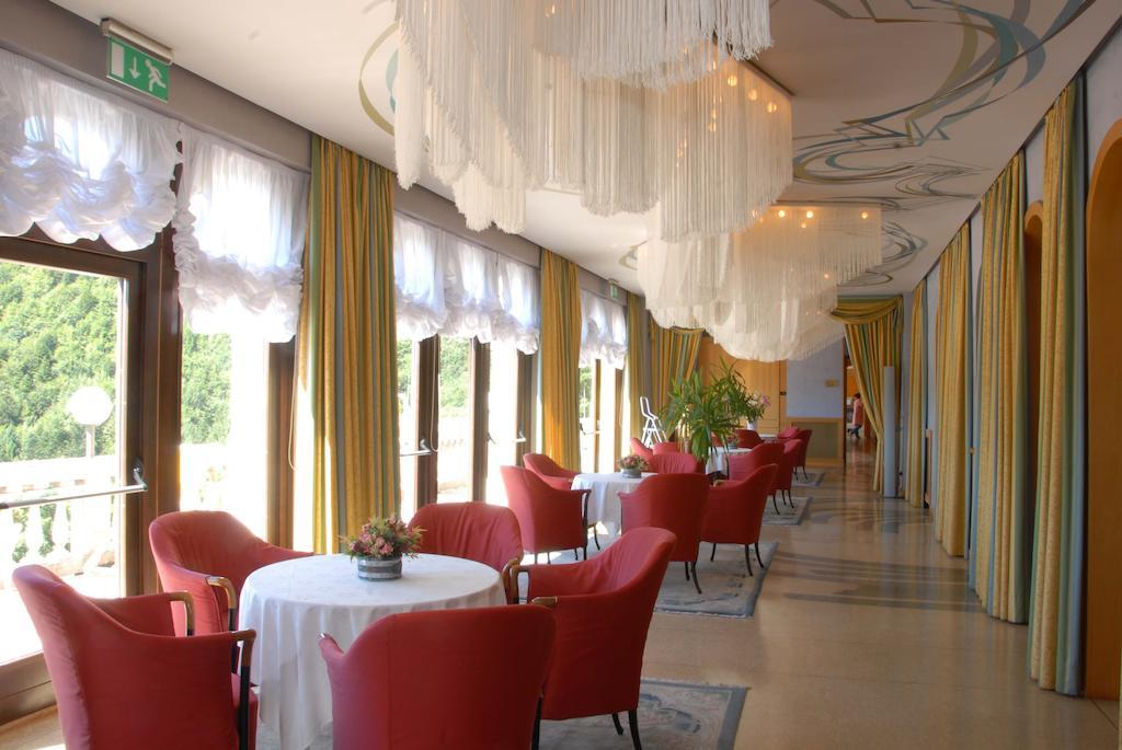 Grand Hotel Astoria Lavarone Eksteriør bilde